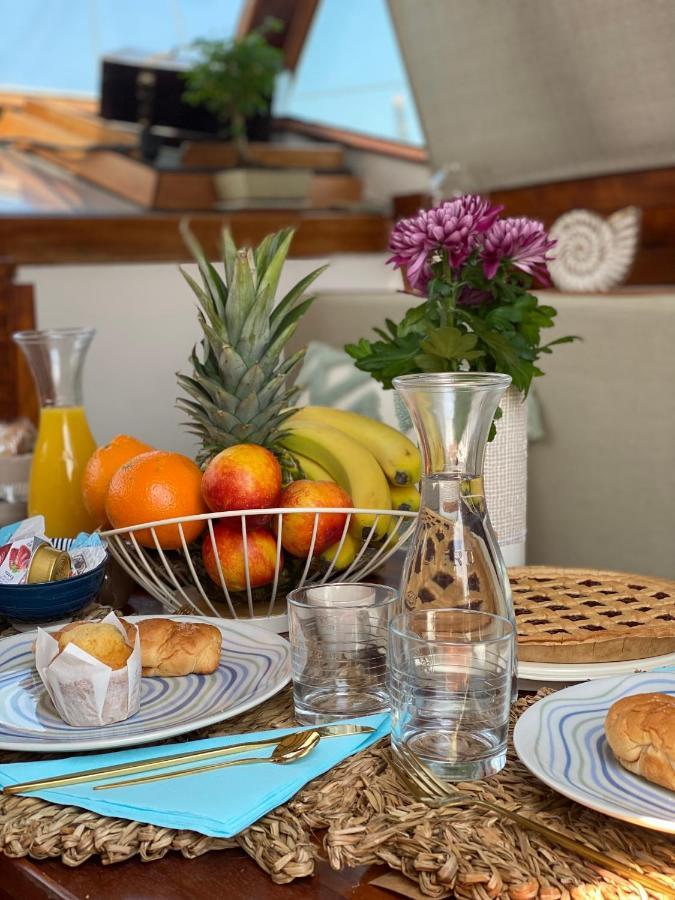Sailing Nights Boat&Breakfast Hotel Alghero Luaran gambar