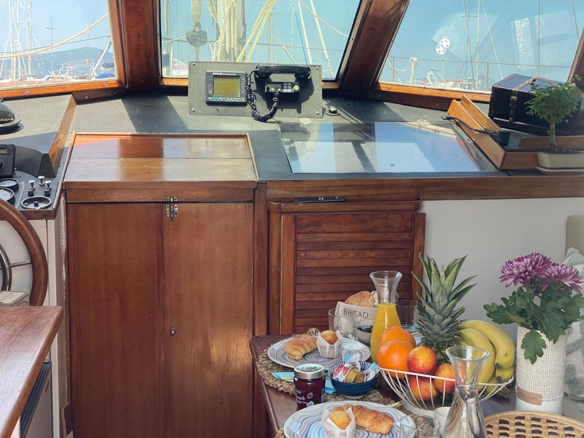 Sailing Nights Boat&Breakfast Hotel Alghero Luaran gambar